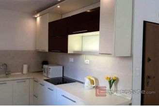 016 2021 227 island brac apartment house for sale