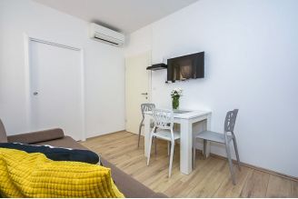 20 2019 70 Trogir stone house for sale