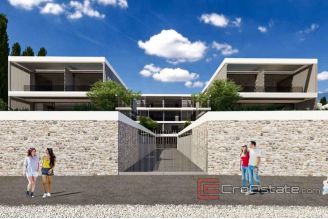 014 2021 192 kastela building land by the sea for sale