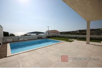 020 2021 194 rogoznica new villa for sale