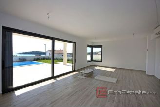 020 2021 194 rogoznica new villa for sale