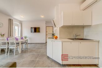 15 2018 138 Split apartment sea view for sale