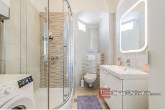 15 2018 138 Split apartment sea view for sale