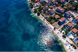 16 2021 196 Ciovo house sea view for sale