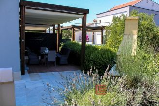 16 2021 196 Ciovo house sea view for sale