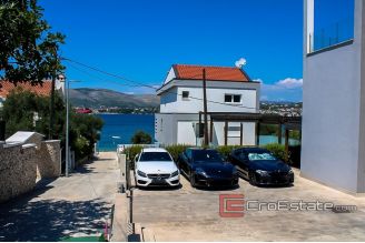 16 2021 196 Ciovo house sea view for sale