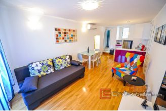 09 2025 19 Split apartment for sale