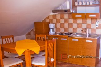 09 2021 201 Ciovo house sea view for sale