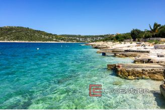 3649 30 rogoznica house first row 016