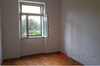 01 2026 33 Split apartment for sale