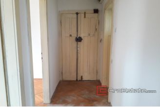 07 2026 33 Split apartment for sale
