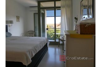 17 4971 30 Peljesac apartment for sale