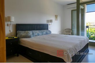 17 4971 30 Peljesac apartment for sale