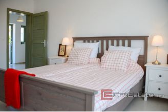16 4972 30 Peljesac house for sale
