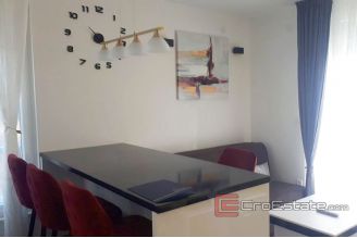 008 2025 01 split modern one bedroom apartment for sale