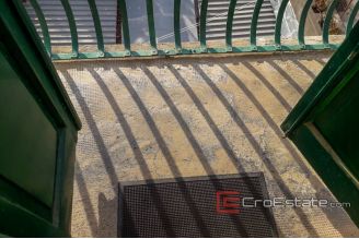 06 2026 03 Split apartment for sale