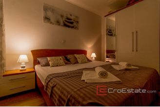 10 2026 07 Split apartment for sale