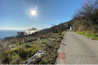 004 4952 30 opatija building land for sale