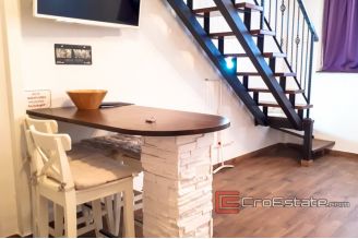 06 2025 07 Split apartment for sale