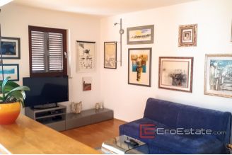 07 2025 08 Split apartment for sale