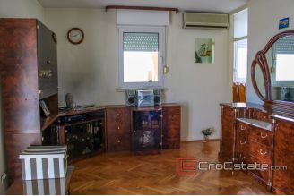 12 2024 75 Split apartment sea view for sale