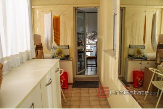 12 2024 75 Split apartment sea view for sale