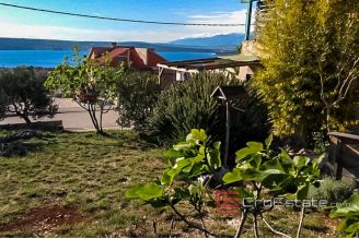 09 4953 30 Zadar area house sea view for sale