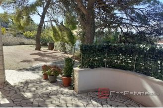 020 2021 239  near rogoznica family house for sale