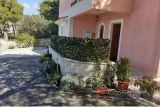 020 2021 239  near rogoznica family house for sale