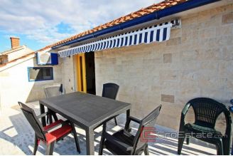 013 4977 30 island brac semi detached house for sale