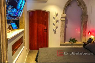 10 2026 49 Split apartment for sale