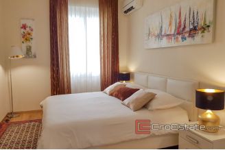 13 2025 34 Split apartment for sale