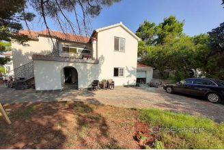016 2016 421 near zadar seafront house for sale