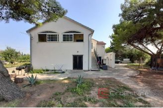 016 2016 421 near zadar seafront house for sale