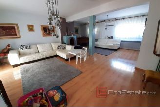 016 2016 421 near zadar seafront house for sale