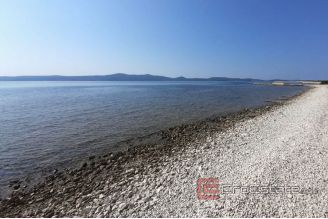 016 2016 421 near zadar seafront house for sale