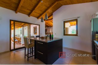 20 2025 33 Small island villa seafront for sale