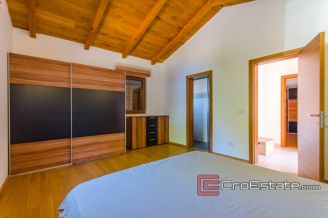 20 2025 33 Small island villa seafront for sale