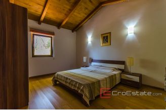 20 2025 33 Small island villa seafront for sale