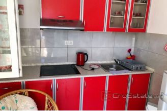 020 2022 221 near Rogoznica apartment house by the sea for sale