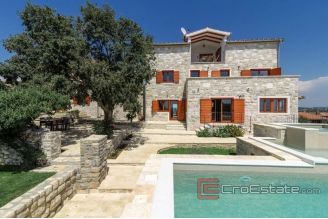 020 2021 236 near zadar luxury stone villa for sale