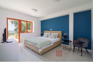 020 2021 236 near zadar luxury stone villa for sale