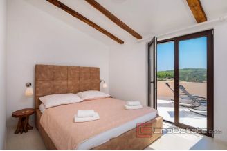 020 2021 235 trogir dalmatian estate for sale