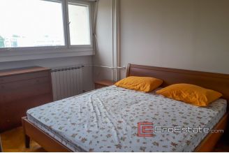 09 2026 45 Split apartment for sale
