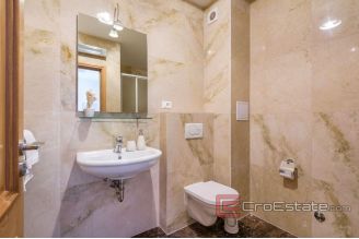 020 4974 30 island ciovo apartment with sea view for sale