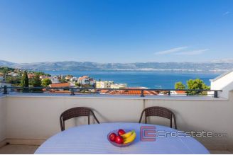020 4974 30 island ciovo apartment with sea view for sale