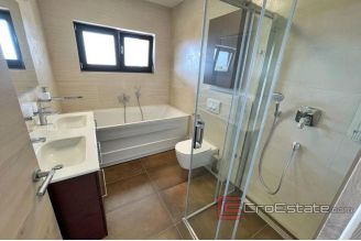 018 2022 219 primosten villa with panoramic view for sale