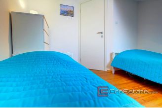 12 4973 30 Brac apartment for sale