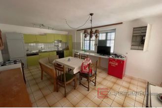 017 2021 233 near zadar house by the sea for sale