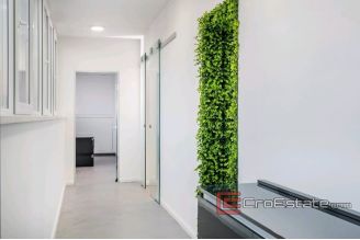 20 2013 123 Split area apartment sea view for sale